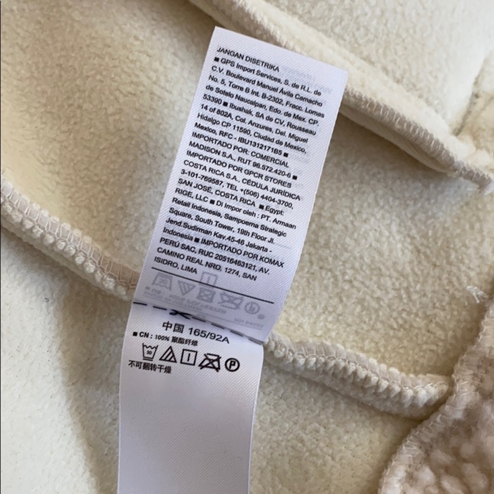 Size Medium Jacket - Picture 8 of 9